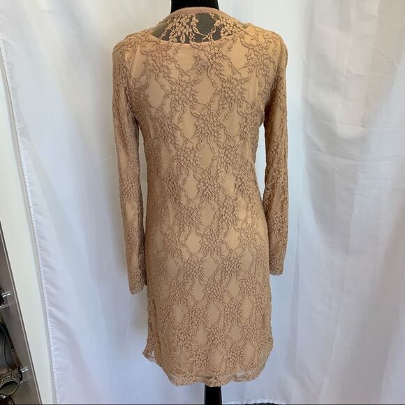 Nissa beige lace overlay stretchy long sleeve dress size US 8 - Picture 4 of 11